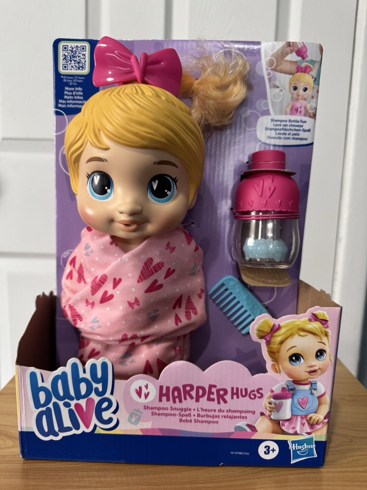 Hasbro Baby Alive Harper Hugs Washable Blonde Doll Playset w