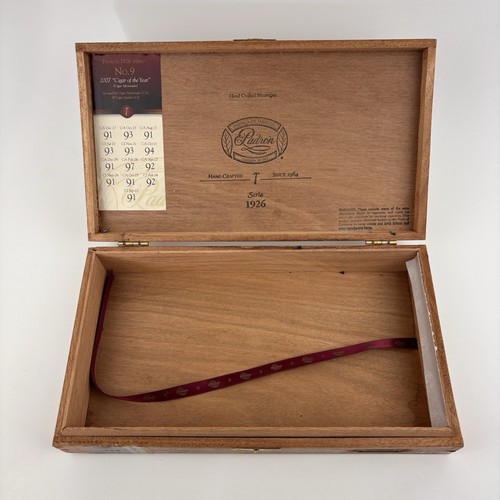 Padron Serie 1926 No. 9 Empty Wood Cigar Box 11" x 6" x 2" Hand Crafted - Picture 9 of 13