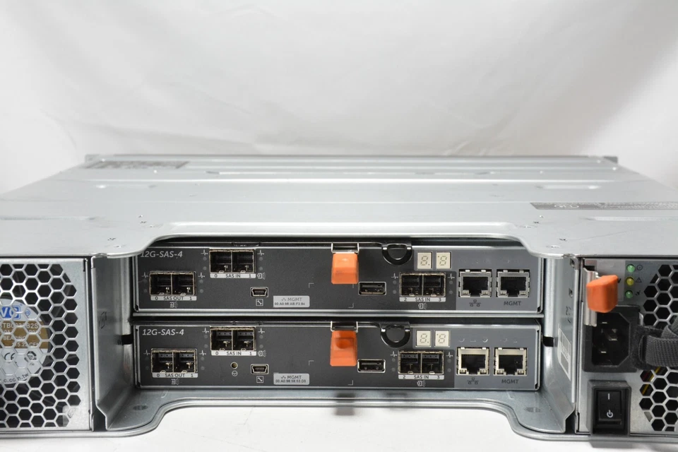 Dell PowerVault MD3420 SAS Storage 24 bay 2.5" SFF WITH 2x12G-SAS 0WVM12 Caddy - Image 3 of 3