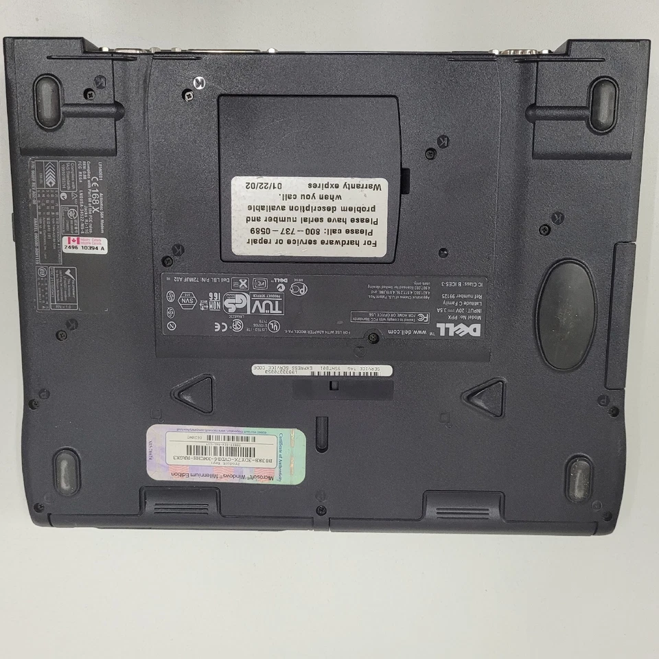 CD-ROM de arranque doble DE COLECCIÓN DELL LATITUDE CPT Celeron 600 128 Meg 6 Gig HD Foto 4 de 4