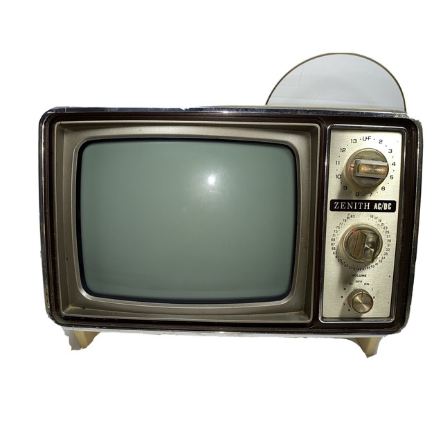 1987 Vintage RCA XL100 Model FMR425W TV Turns On Faux Wood 80s eBay