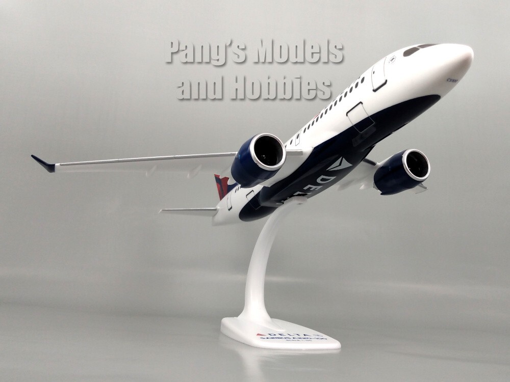 デルタ航空 Airbus A220-100 1/100スケール s-l400.jpg