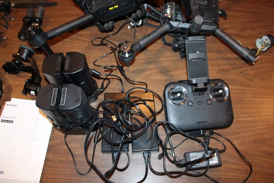 2 Ea. Drones Sony Airpeak S1 (dañados por impacto - solo para piezas - ver descripción) Foto 3 de 4