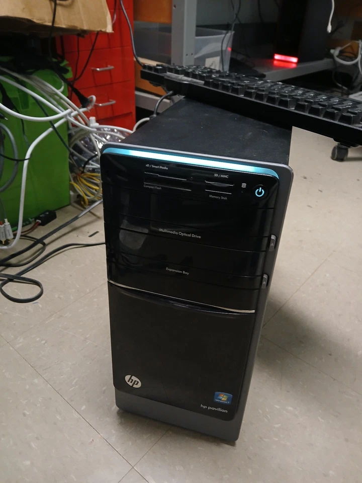 HP Pavilion Desktop 4 Core AMD APU, 6GB DDR3 RAM, 950GB HDD GOOD CONDITION - Image 4 of 4