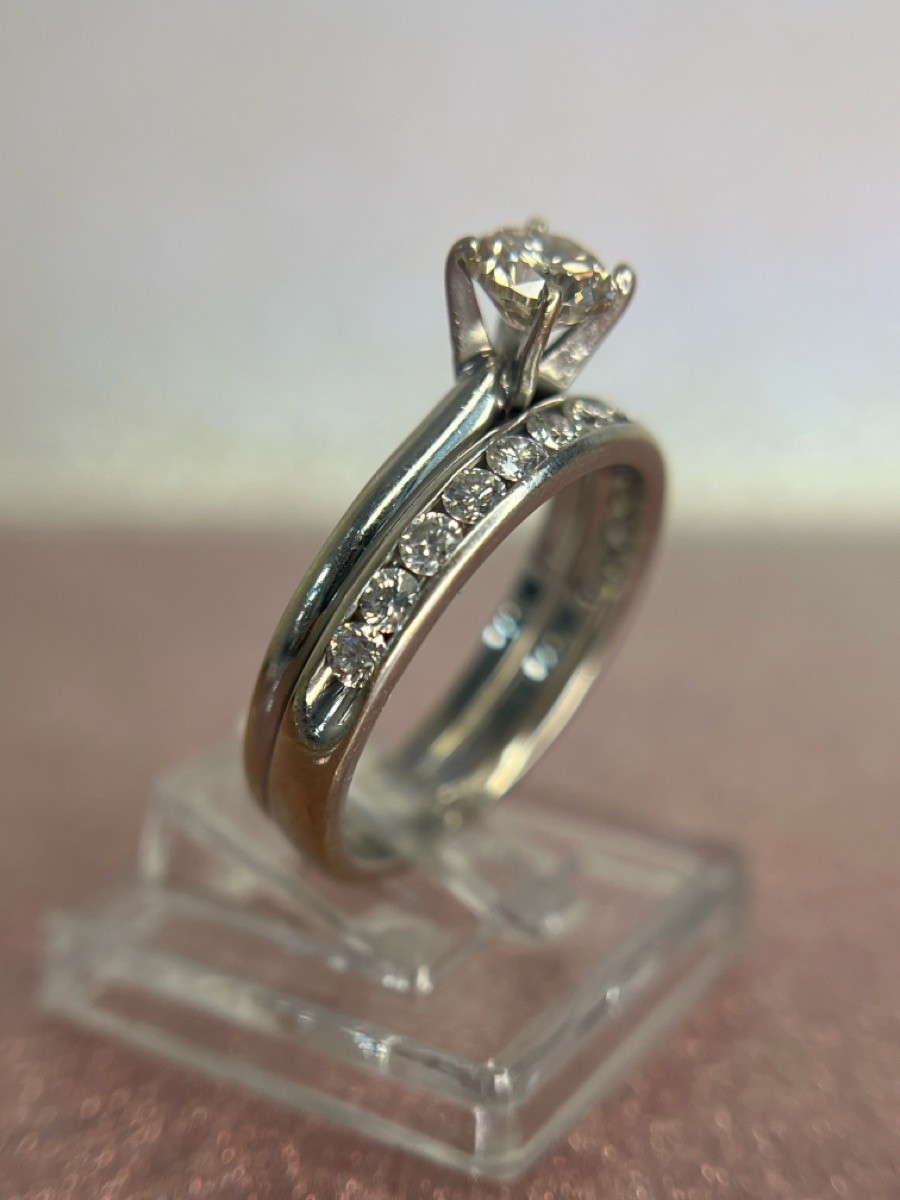 Lady's Diamond Wedding Set 13 Diamonds 1.01 Carat T.W. 14K White Gol (PD7016278) View 6
