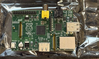 Raspberry Pi Model B Original 2011 Uncased Board  - Brand New (1 Unit)