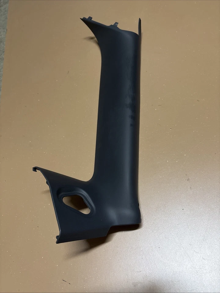 04-08 MINI COOPER S R52 PAINEL LATERAL TETO CONVERSÍVEL ACABAMENTO PILAR ESQUERDO 6968647 - Imagem 2 de 4