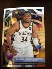 Giannis Antetokounmpo 2025-26 Topps Cosmic Chrome Basketball Base