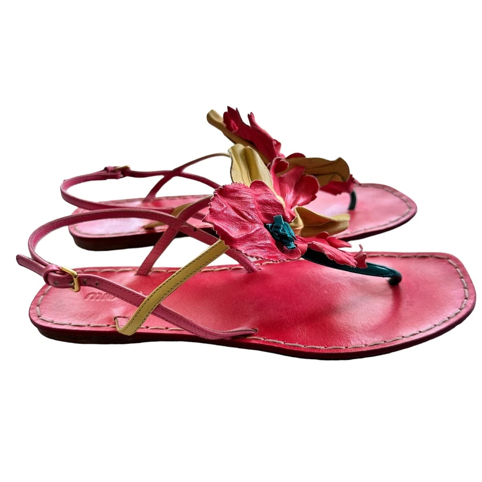 Sandalias Miu Miu de cuero multicolor con apliques de flores con tiras IT 37.5 Foto 2 de 4
