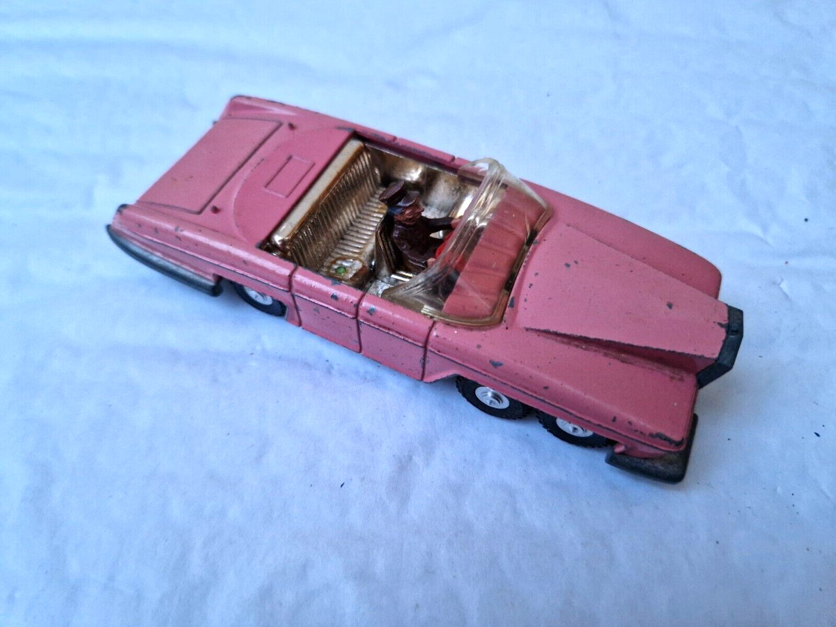 VINTAGE 1960'S DINKY TOYS 100 LADY PENELOPES FAB 1 THUNDERBIRDS