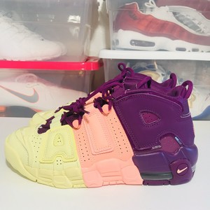 nike air more uptempo lucky charms