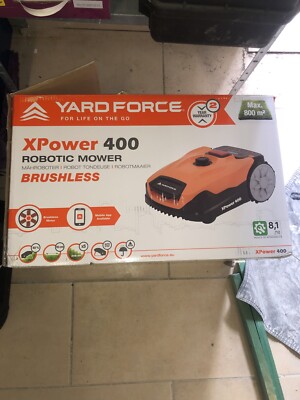 Rasenmäher, Roboter der Marke￼  Yard Force 400 X Power