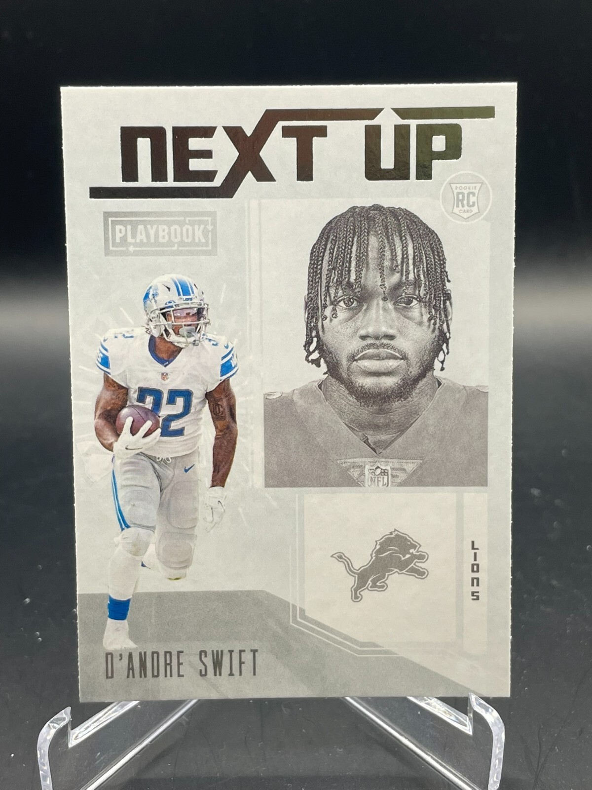 2020 Panini Playbook D’Andre Swift NU-9 Next Up Rookie Card RC Lions Bears