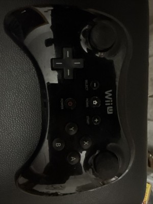 Nintendo Wii U WIRELESS PRO CONTROLLER Pre- Owned 