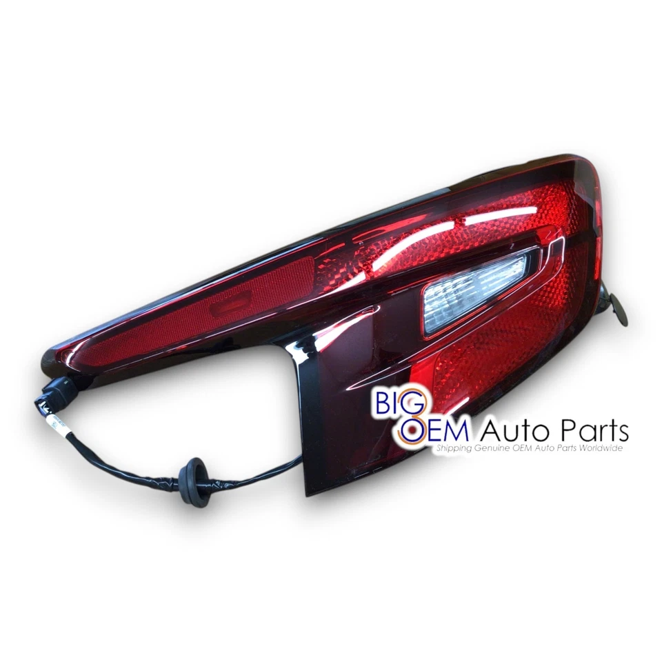 Luz trasera lateral del conductor Chevrolet Trax 2024-2026 nueva OEM 42905695 Foto 2 de 4