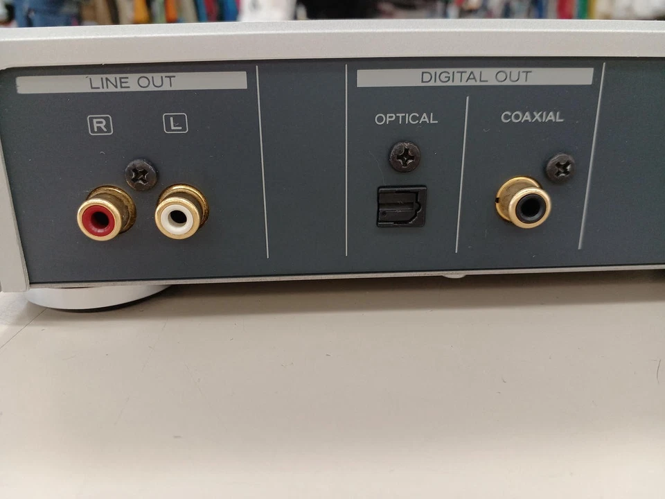 TEAC PD-H01S Reproductor de CD con Control Remoto y Adaptador HiFi Funciona Bien Probado OM04 2.0 Foto 4 de 4