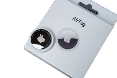 Apple AirTag Bluetooth Tracker - Silver (MX532AM/A)