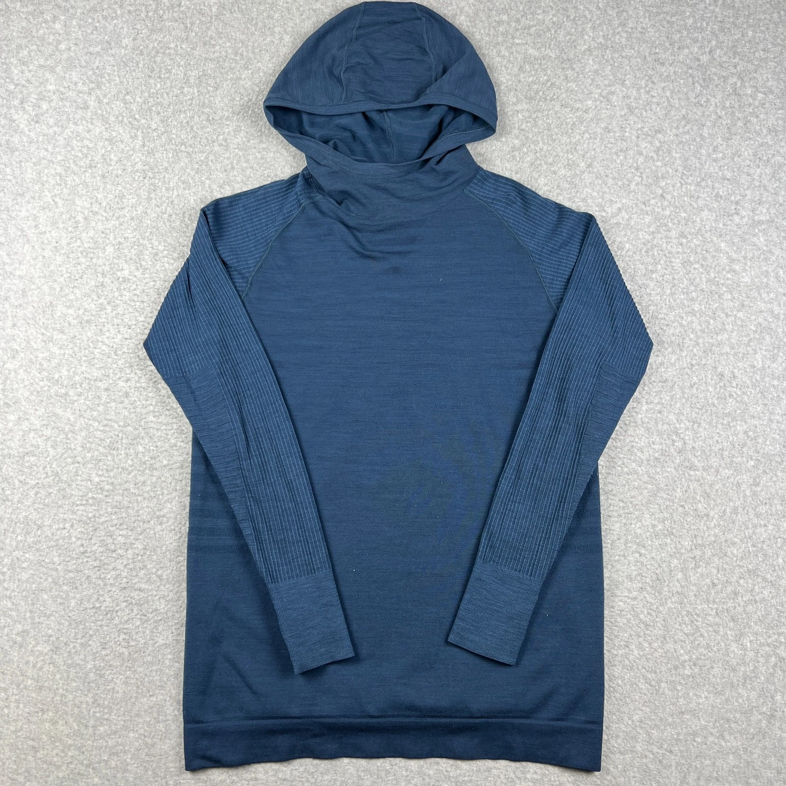 Lululemon Keep The Heat Thermal Hoodie Wool Blend Medium Mens Blue Stretch