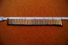 VINTAGE NOS  EXPANDABLE  STAINLESS GOLD TONE WATCH BRACELET  17.5mm