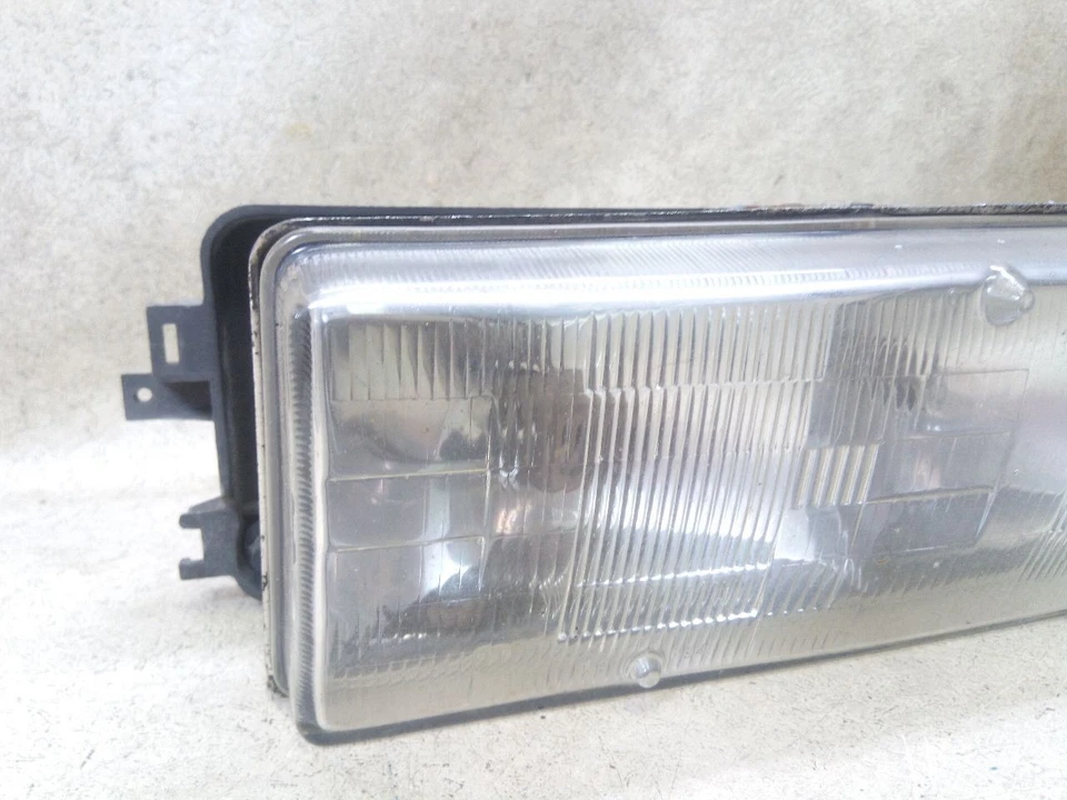 Passenger Right Headlight Fits 89-96 BUICK CENTURY w116-202654 - Image 2 of 4