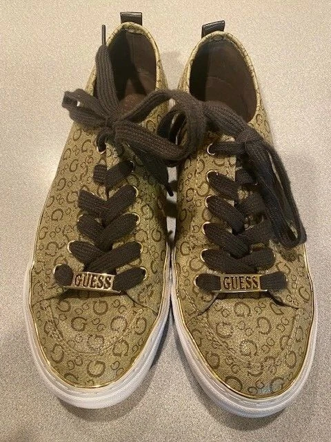 GUESS Womens Brown Gold Logo Signature Shoes Sneakers Size 7 1 2