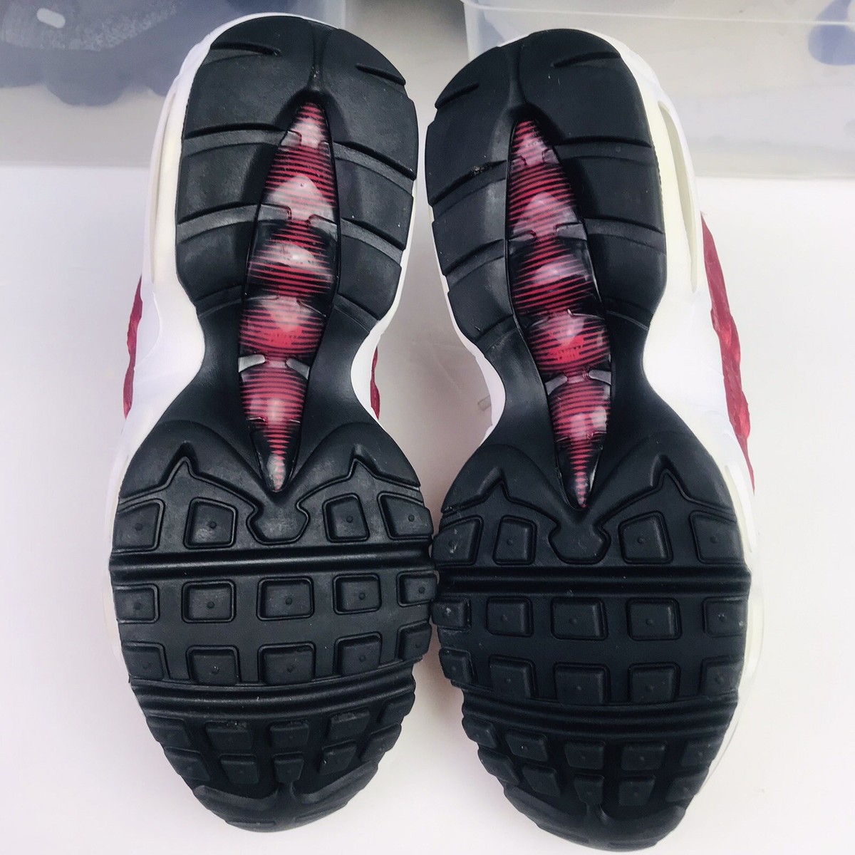Nike Air Max 95 LX NSW 'RED BURST' AA1103-601 MINT Woman's Nike Air Max 95 LX NSW 'RED BURST' AA1103-601 MINT Woman's