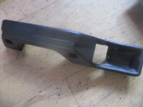 VW Passat Typ.32 B1 Tür Griff Türgriff Vorne Links 1973-1980