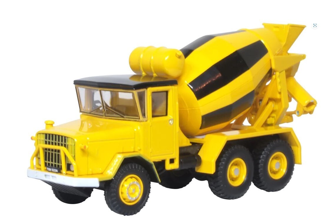 OXFORD CONSTRUCTION AEC 690 CEMENT MIXER TRUCK YELLOW 76ACM002