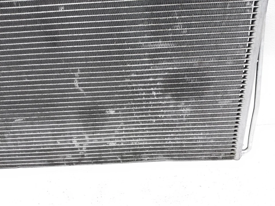 Condensador de aire acondicionado BMW 525I 2004-2007 aire acondicionado 64-50-2-282-939 Foto 4 de 4