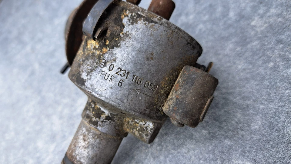 BMW E3 2500 2800 E9 2800 CS Coupe Ignition Distributor BOSCH 0231116053 JFUR6 M30 Engine - Image 2 of 4