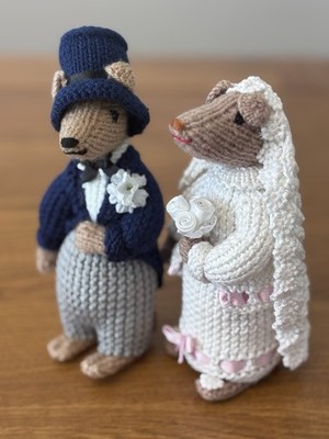 Handgestrickte Mäuse Hochzeit Braut und Bräutigam 18 cm & 17 cm groß
