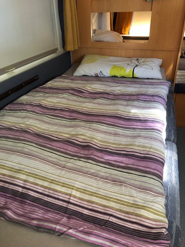 Knaus Sport 500 QDK Wohnwagen mit Etagenbett und Brand Vorzelt - Bild 6 von 23
