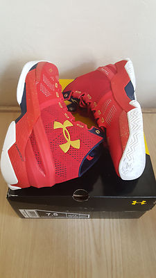 全新Under Armour Curry 2 \