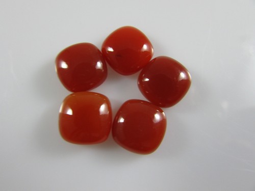 AAA Corniola Calcedonio Lucidato a Mano Cuscino Calibrato Cabochon 10mm - 5pz
