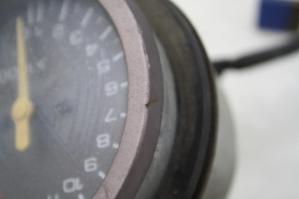 Velocímetro Suzuki GSX600F 1992 Katana 600 Foto 4 de 4