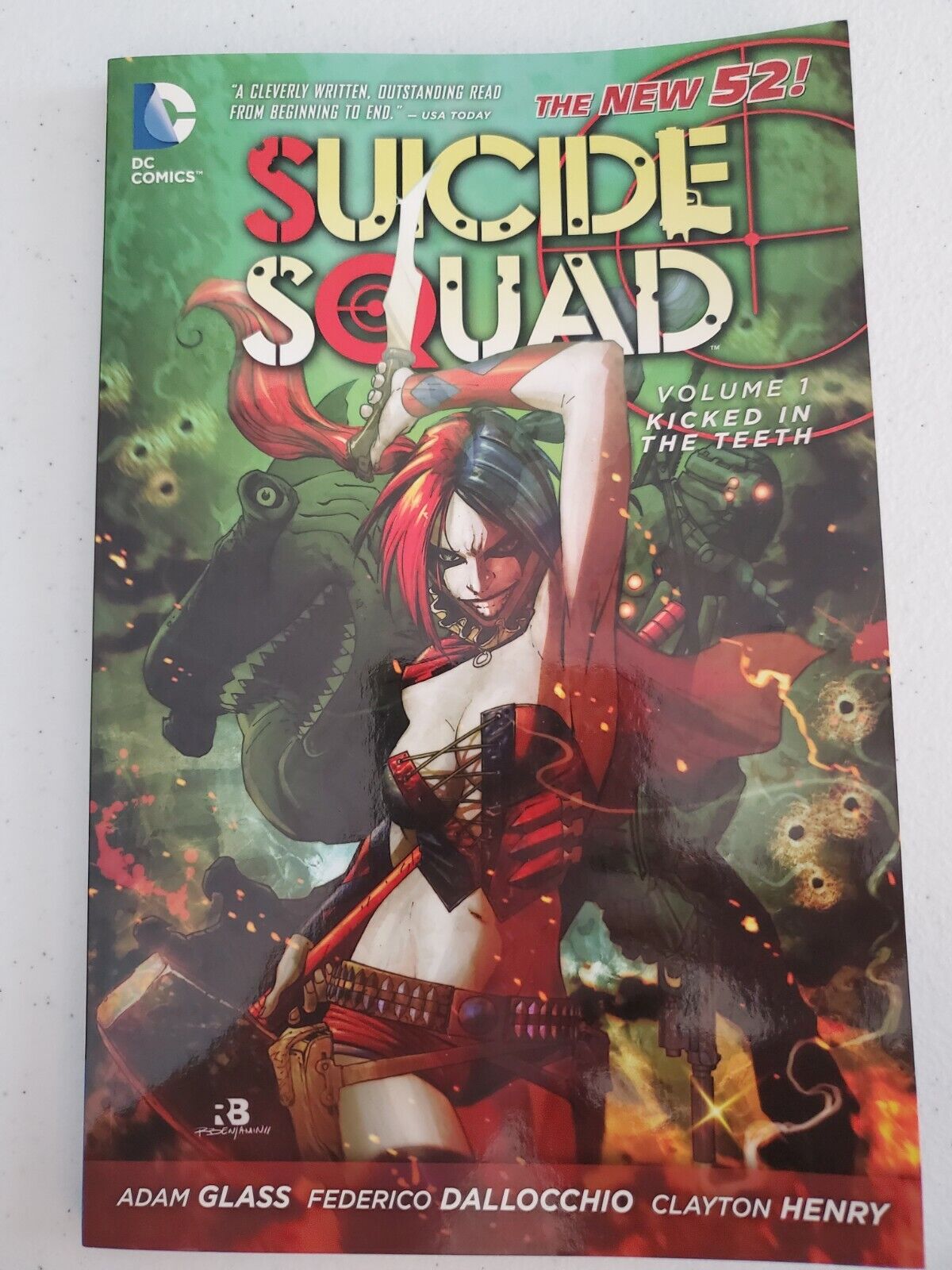 Suicide Squad, Volume 1: Kicked in the Teeth by Adam Glass