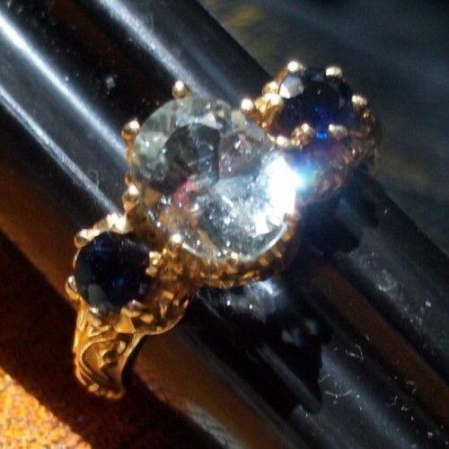 Vintage real 14K Yellow Gold Icy Blue natural Gemstone Ring Size 5 sapphire aqua