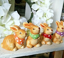4 x Hase Figuren Ton lila Grün rot Braun Osterhase Ostern Osterdeko Dekohasen