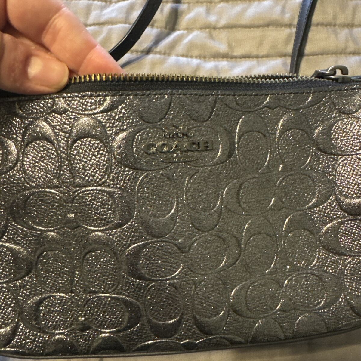 Coach Gun Metal Shoulder Bag/ Crossbody | eBay Coach Gun Metal Shoulder Bag/ Crossbody | eBay