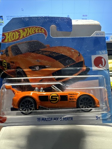 HOT WHEELS KURZE KARTE 15' MAZDA MX-5 MIATA