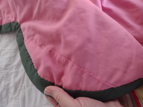 Vtg Hand Stitched Quilt Double Wedding Ring Handmade Scalloped Edges 69 X 85 - Picture 11 of 16