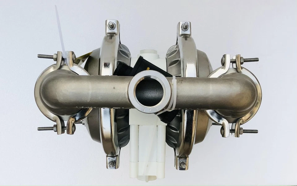 Wilden P4/SSAPP/TWS/TF/STF Pump 4 Air Operated Double Diaphragm Pump 1-1/2" SS - Image 3 of 4