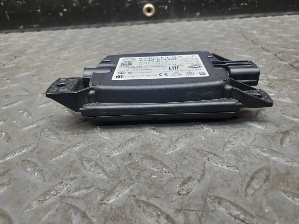 Módulo de control informático fuente de alimentación MAZDA MX-5 MIATA 2016-2021 D10A-675Z0-A #80 Foto 4 de 4