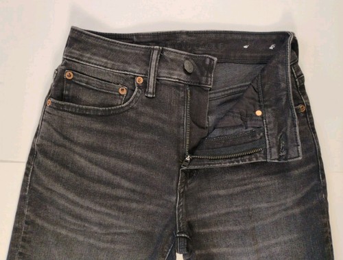 AMERICAN EAGLE OUTFITTERS-New-Men’s Airflex Mid Rise Denim Black Shorts-Size 26 - Picture 2 of 10