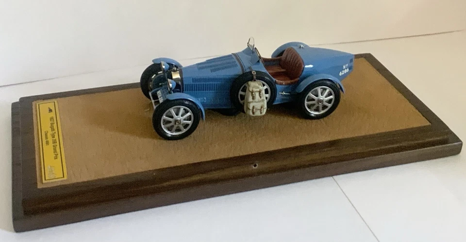 1/43 Bugatti Type 35B GRAND PRIX 1927 Chassis 4661 Handmade by EMC - Image 3 of 4