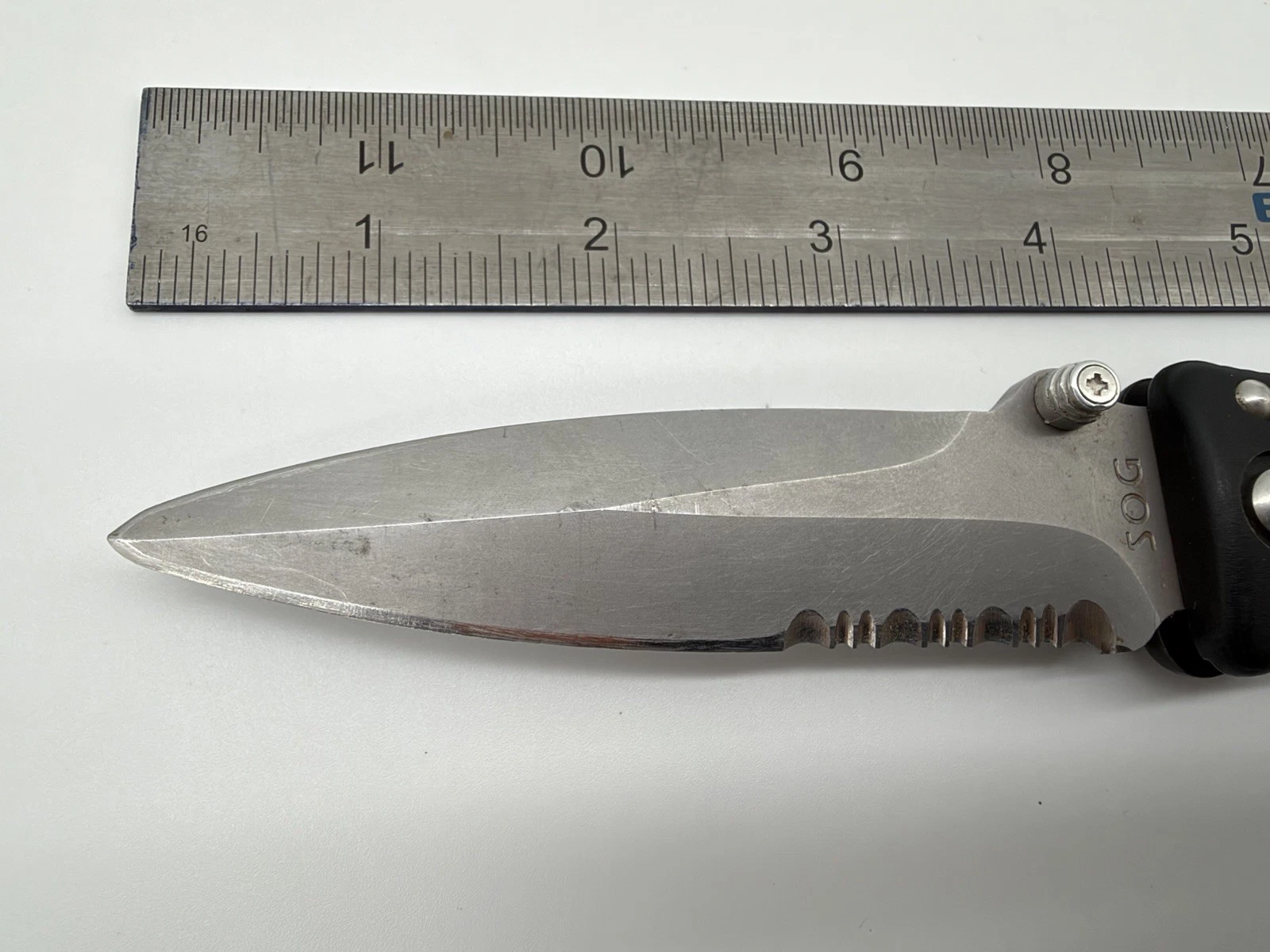 SOG Pentagon Elite I Knife Seki Japan 4in Serrated Blade Used Early version image 2