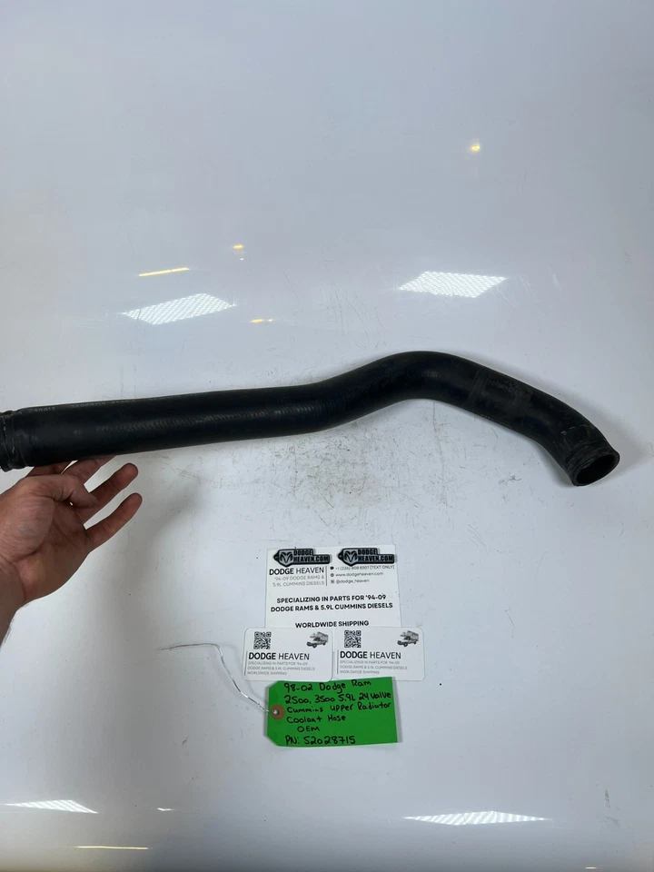 Dodge Ram 2500 3500 1998-2002 5,9 L Cummins manguera de refrigerante de radiador superior 52028715 Foto 2 de 4