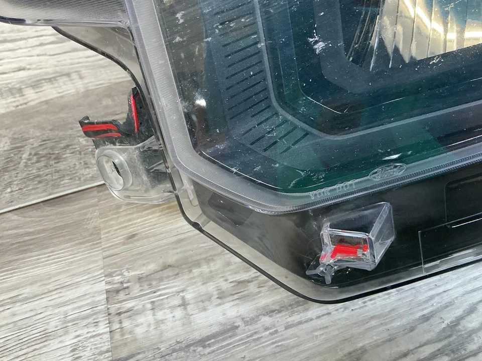 24-25 Ford F-150 LH Driver Side Headlight Assembly OEM Foto 4 de 4