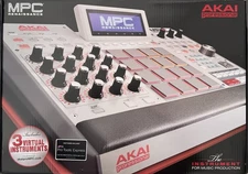 AKAI MPC Renaissance Sampler Sequencer Professional Controller Brand New Open