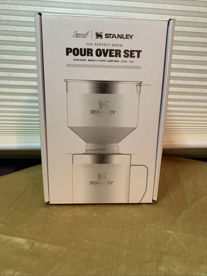Juego de café Stanley Pour Over 12 oz - blanco, nuevo, caja abierta Foto 2 de 4